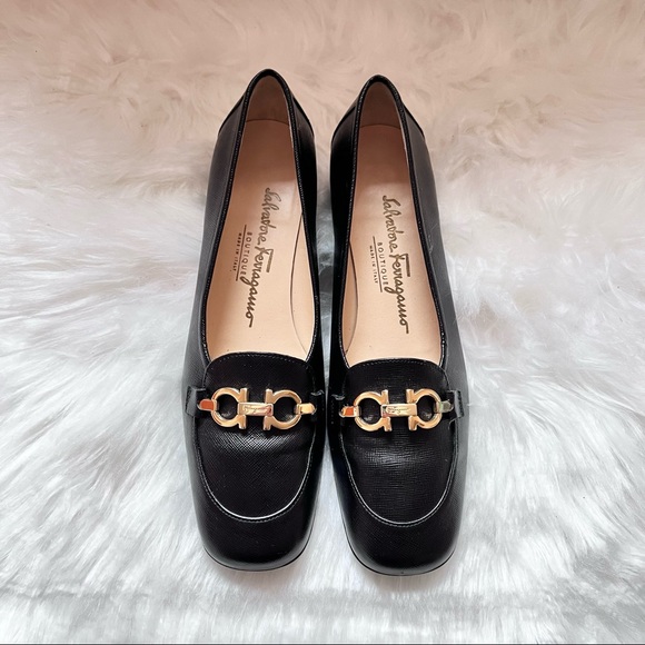 SALVATORE FERRAGAMO Gancini Logo Pebbled Leather Loafers - Picture 2 of 13